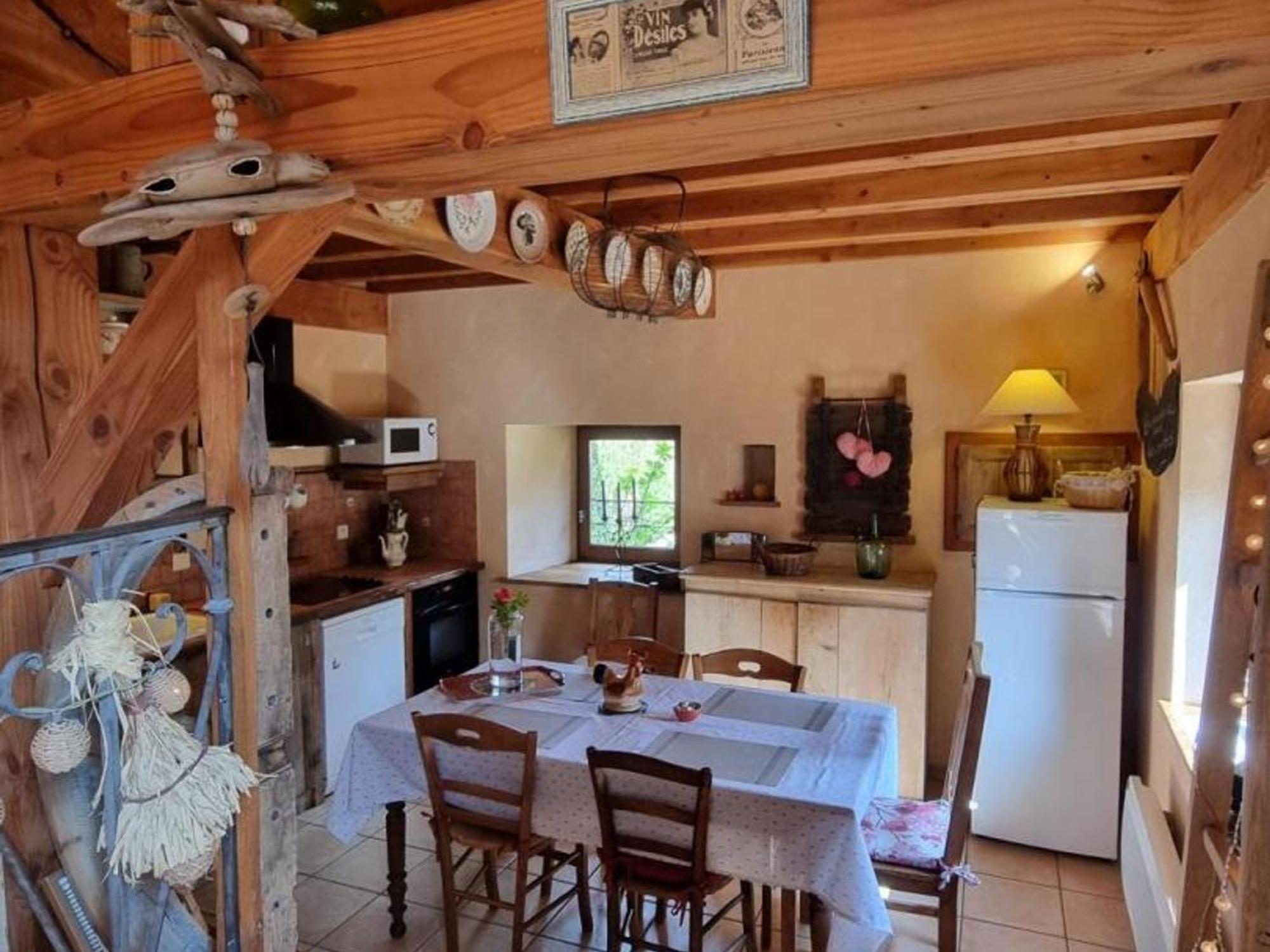 Gite Charmant Avec Jardin Privatif, Proche Sites Historiques Et Activites De Plein Air - Fr-1-496-183 Cuinzier Zewnętrze zdjęcie